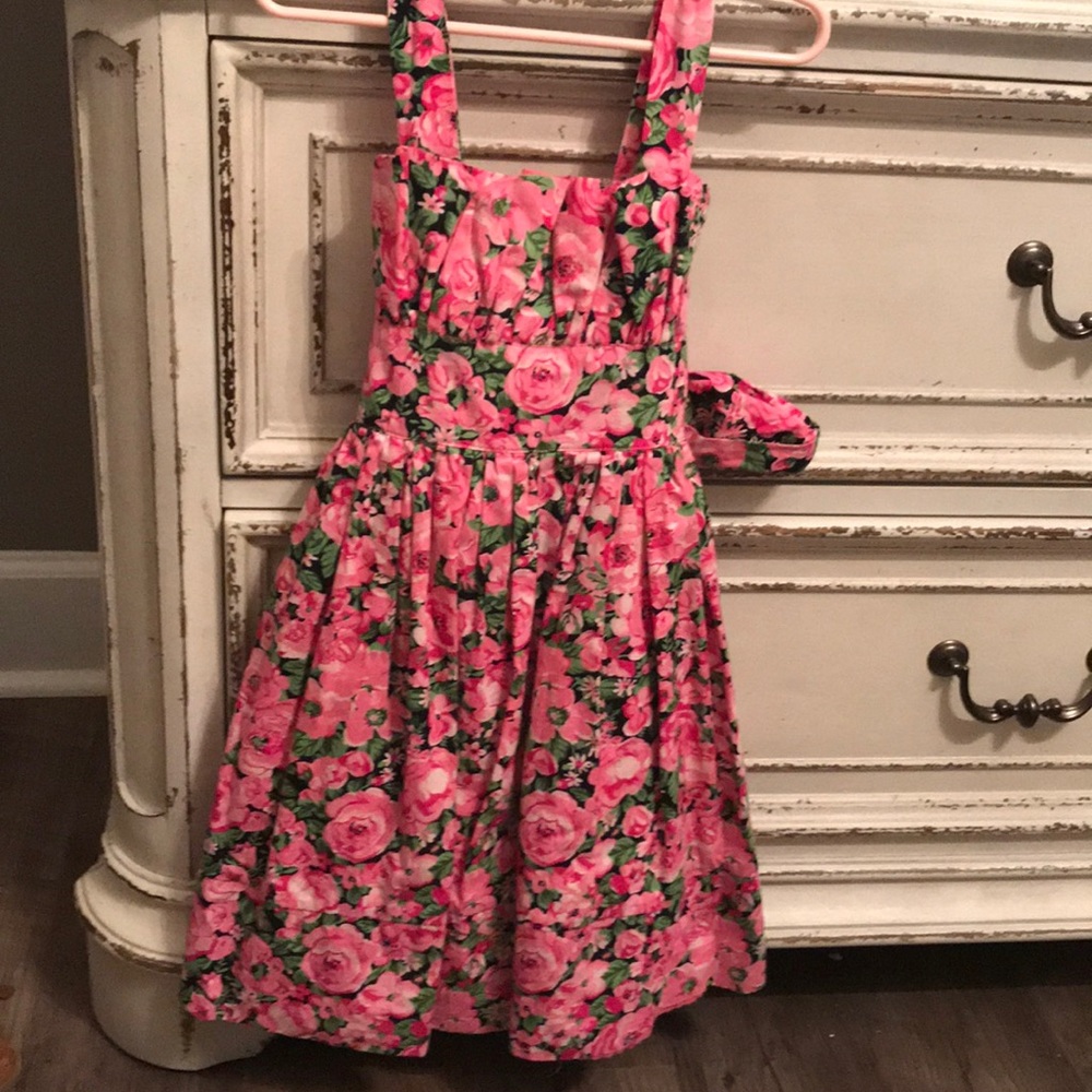 Girl’s pink floral dress